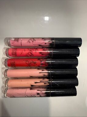 Kylie Cosmetics Liquid Matte Lipstick Set — Pink, Red, Nude Mix